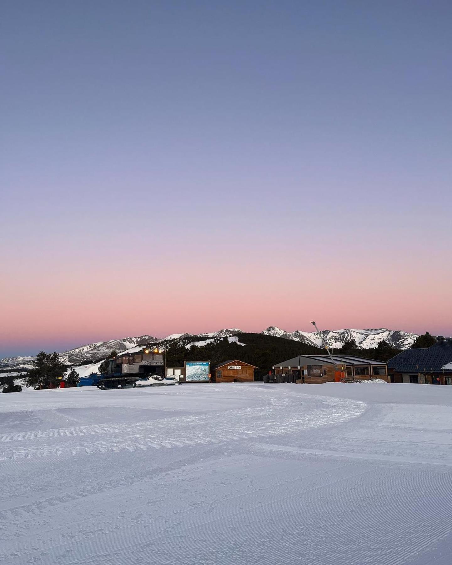 Chalet Isard Pyrenees 2000 - 300M Des Pistes Bolquere Exterior foto